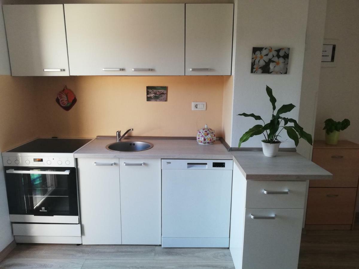 Peaceful View Apartment Koper Luaran gambar